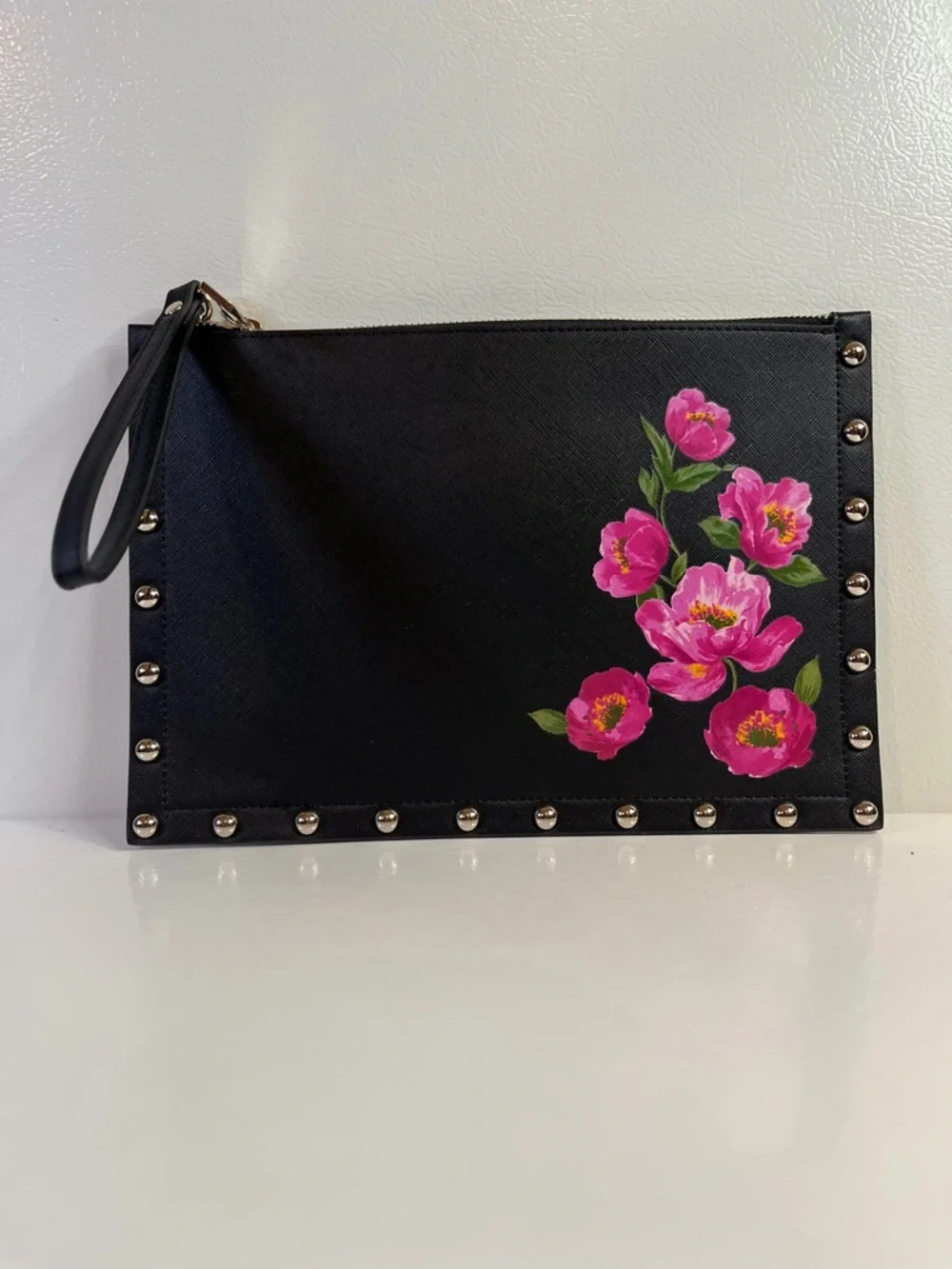 WHBM Black Floral Studded Wristlet Clutch NWT - Picture 2 of 5